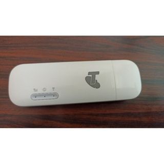 華為 E8372h-608 4G分享器 路由器 （中華， 遠傳， 台哥大， 亞太適用） 二手無保 台中市可自取