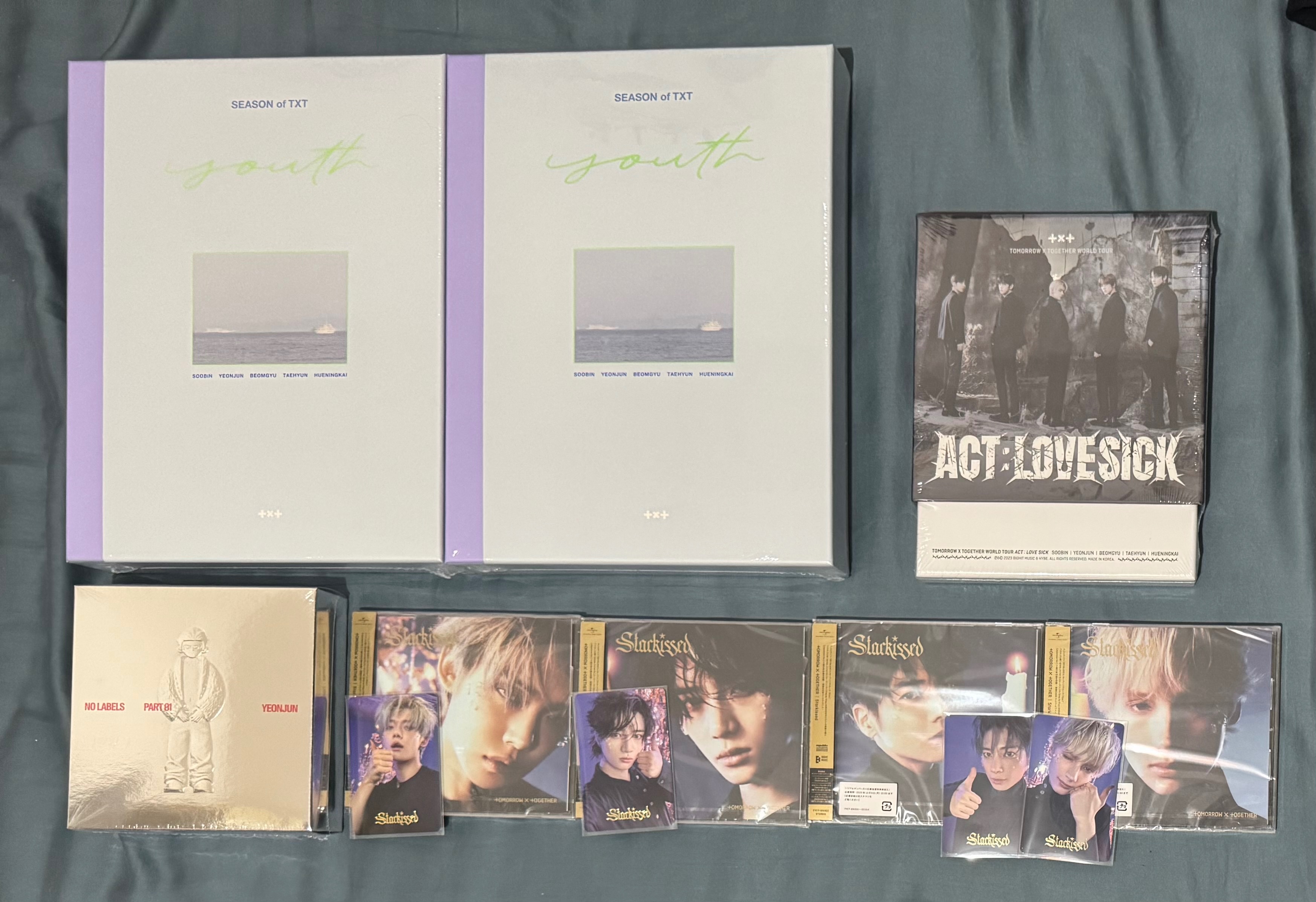 黑五特價~YOUTH寫真、ACT LOVE SICK首爾DVD（全新未拆）