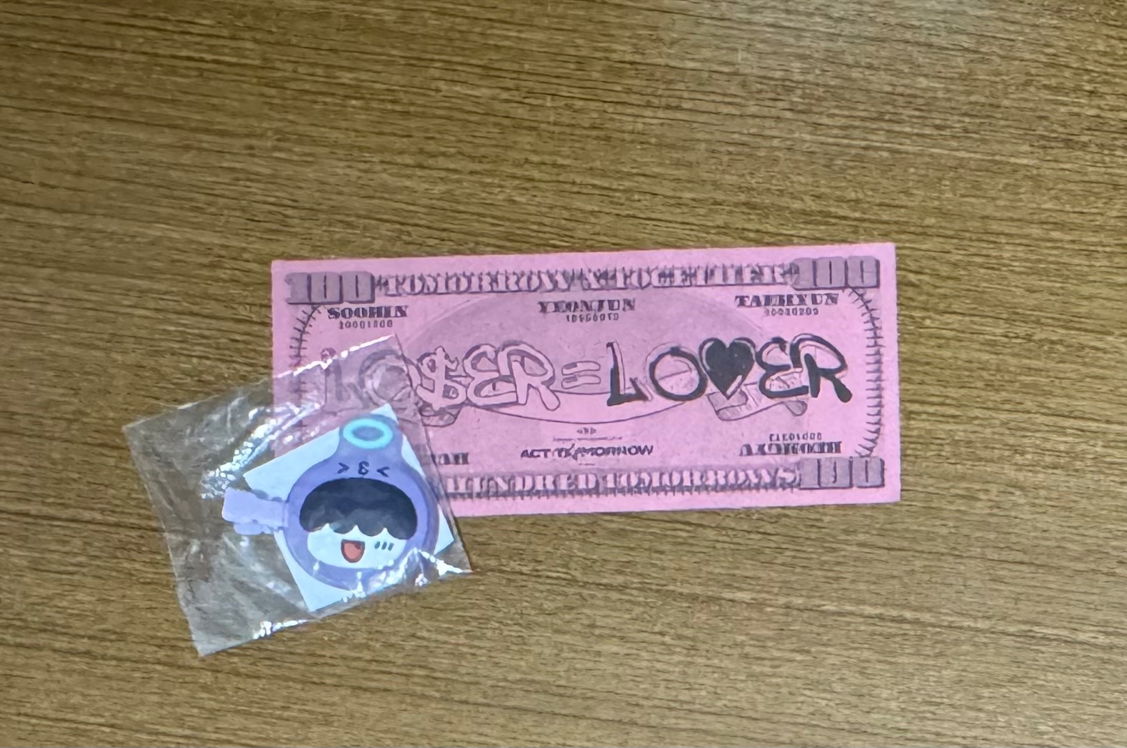 哼呀寧髮夾 帶❤️*4 （送日巡鈔票*1）