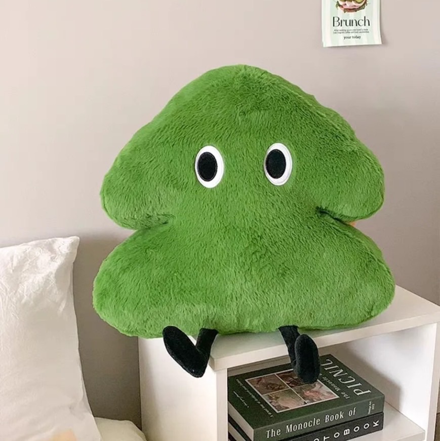 大眼睛聖誕樹娃娃