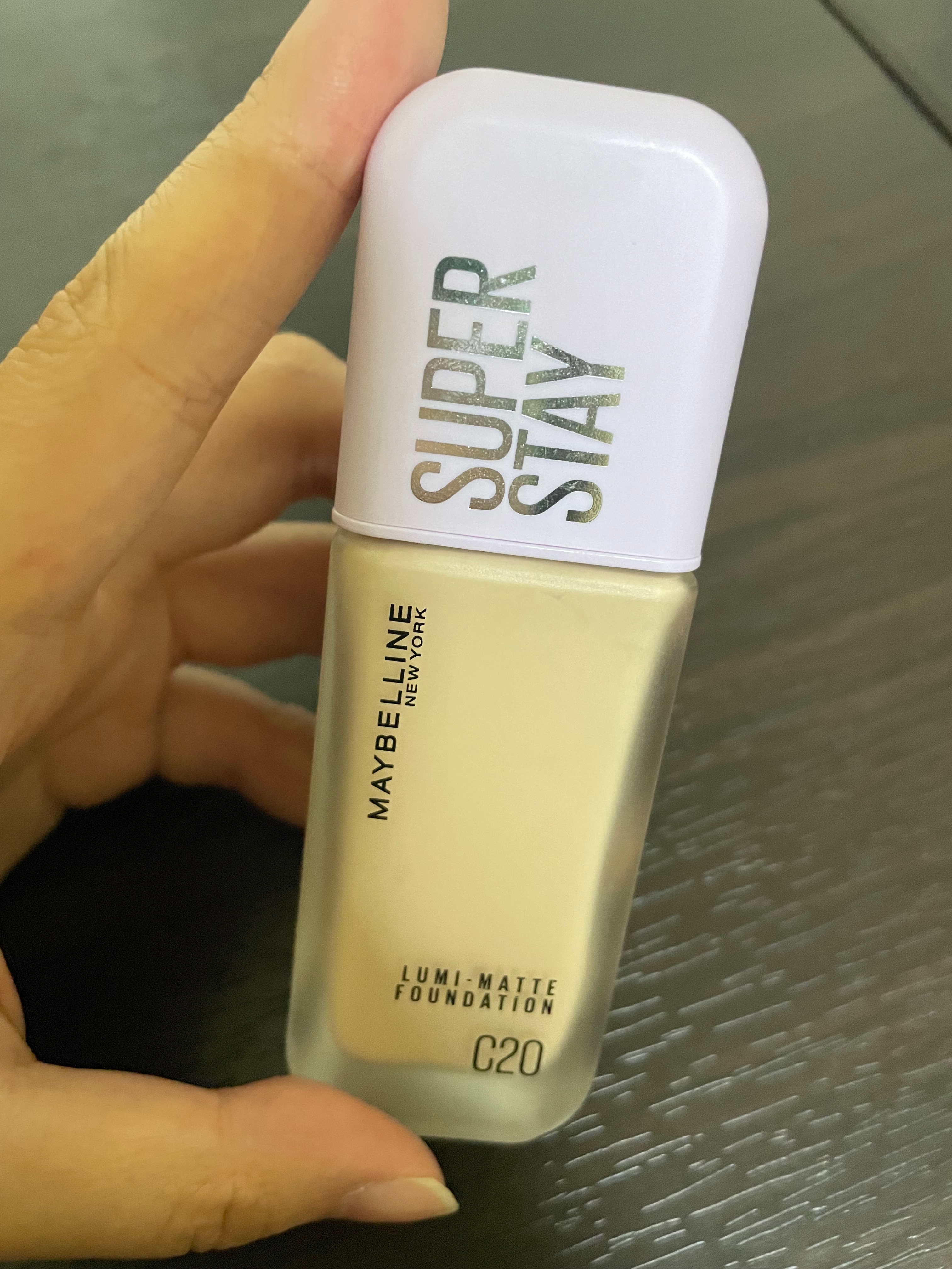 二手！Maybelline 水粉底 C20（約剩八九成）