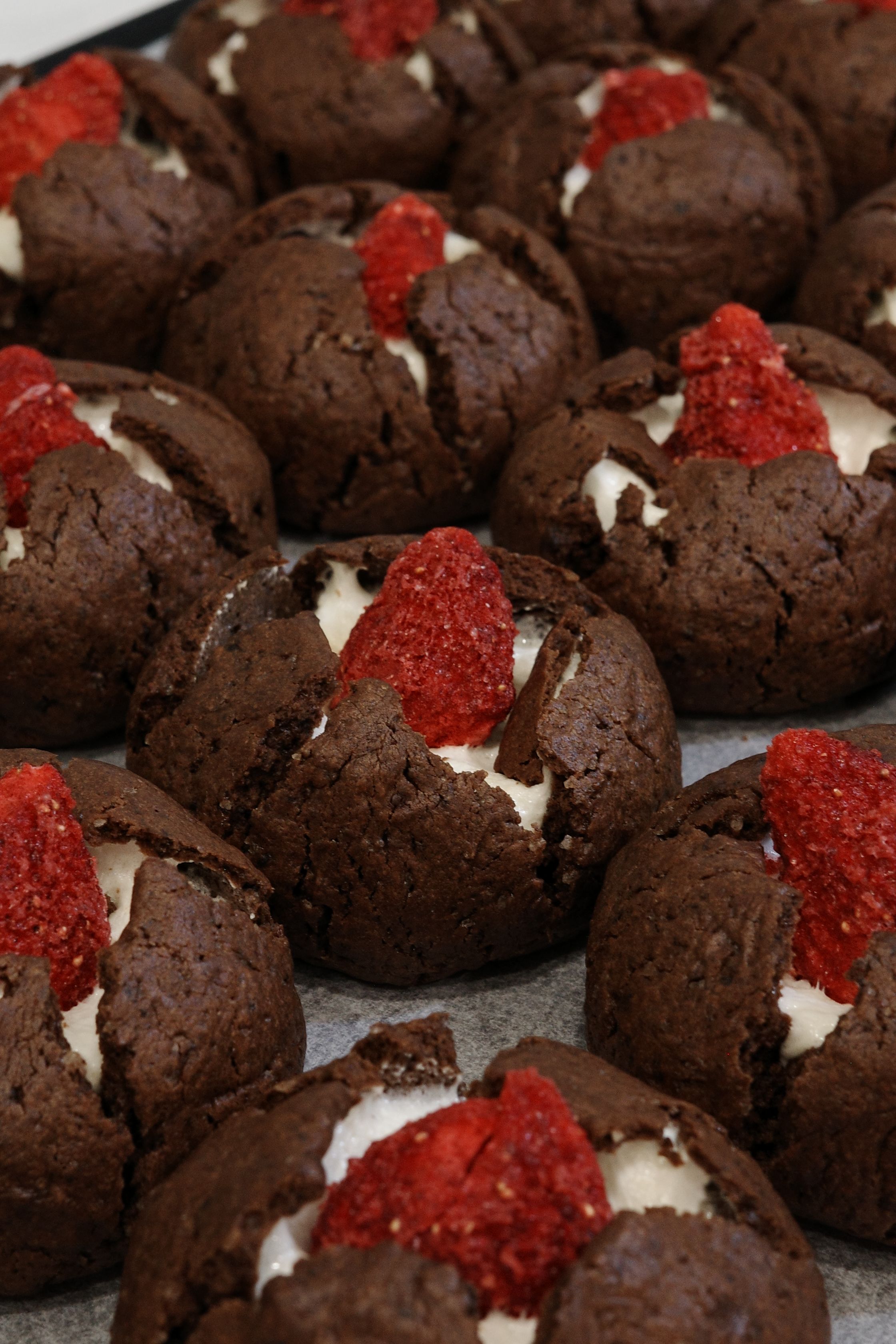 隱藏口味🍓草莓巧克力棉花糖軟餅乾 限量開單售完要等下一次公告開單