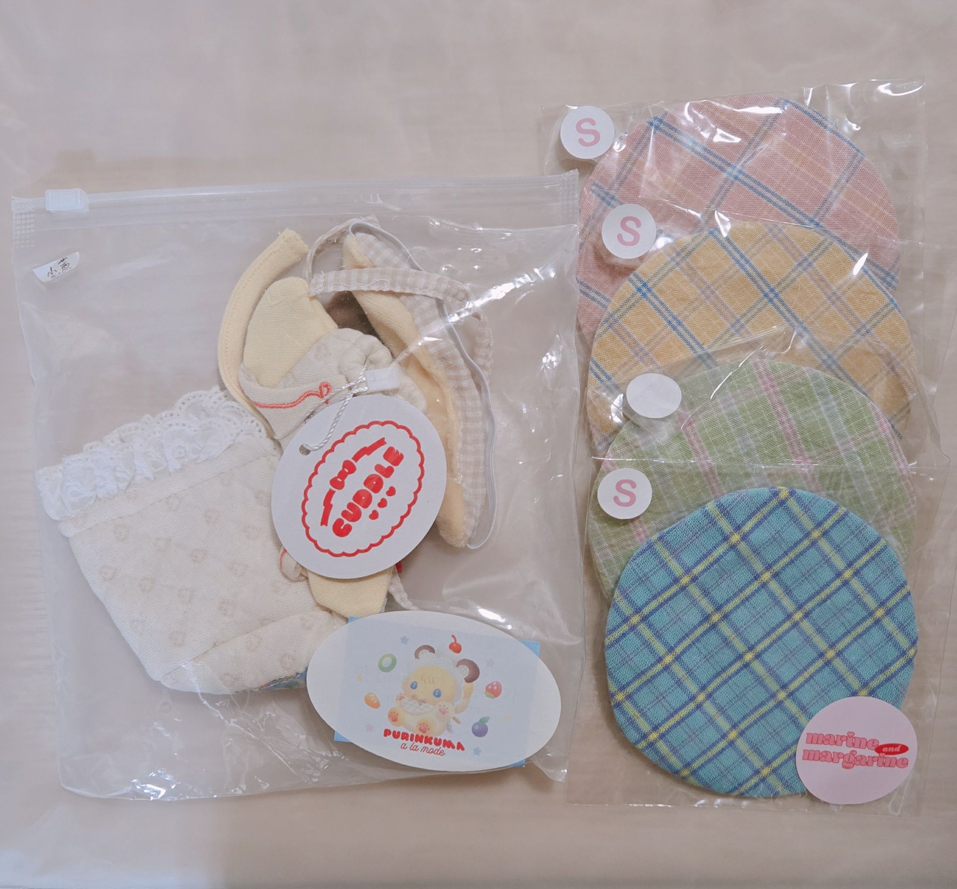 10cm mole. 娃衣 布丁熊套裝+貝雷帽x4