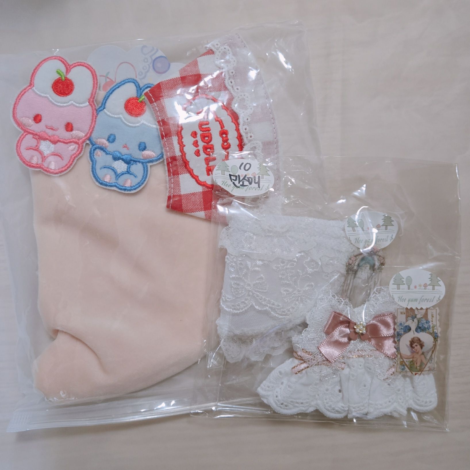 10cm Heeyum forest 無袖粉色裙+10cm mole. 娃衣 可麗餅