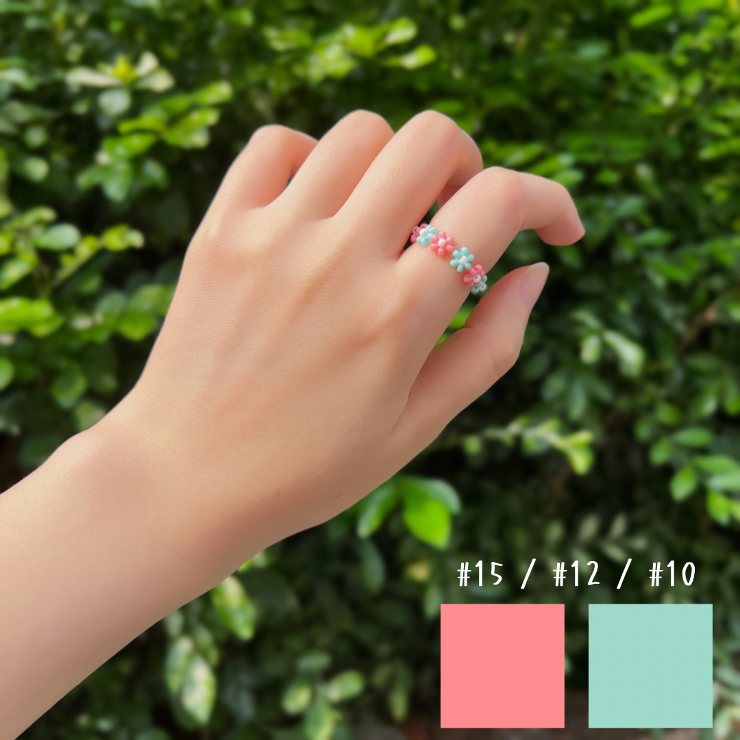 《Y2K x 韓系》蜜桃粉 × 湖水綠 雙色小花戒指