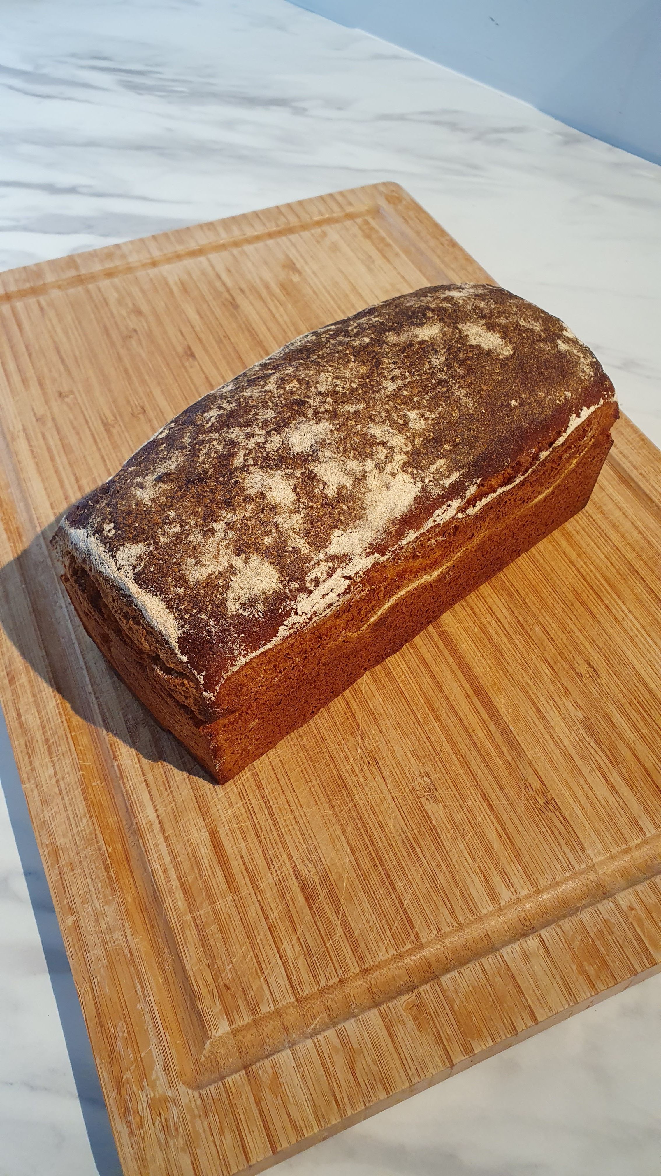 【維京烘培坊】凱莉茴香酸種裸麥麵包 Kavring with Caraway and fennel seed