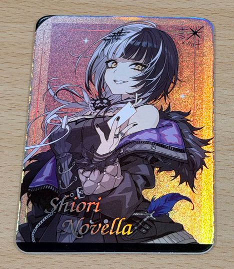 《Advent VS Justice》聯動主題餐廳 Shiori卡片