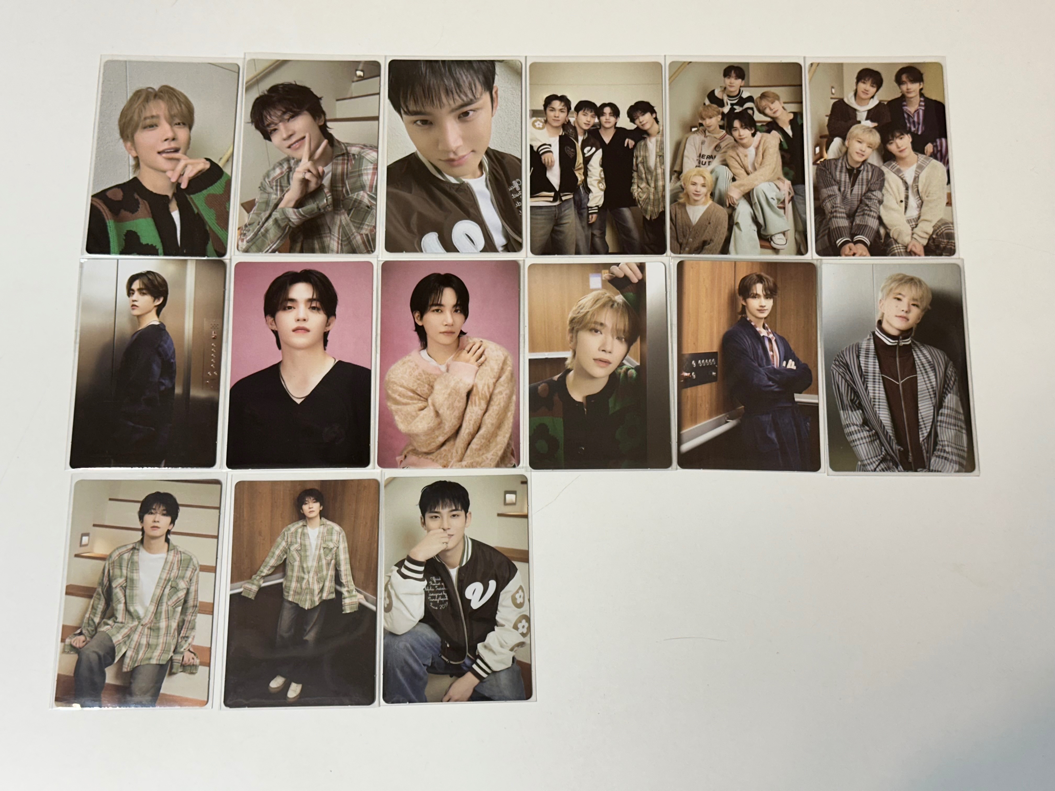 2024 8th Carat land 隨機卡