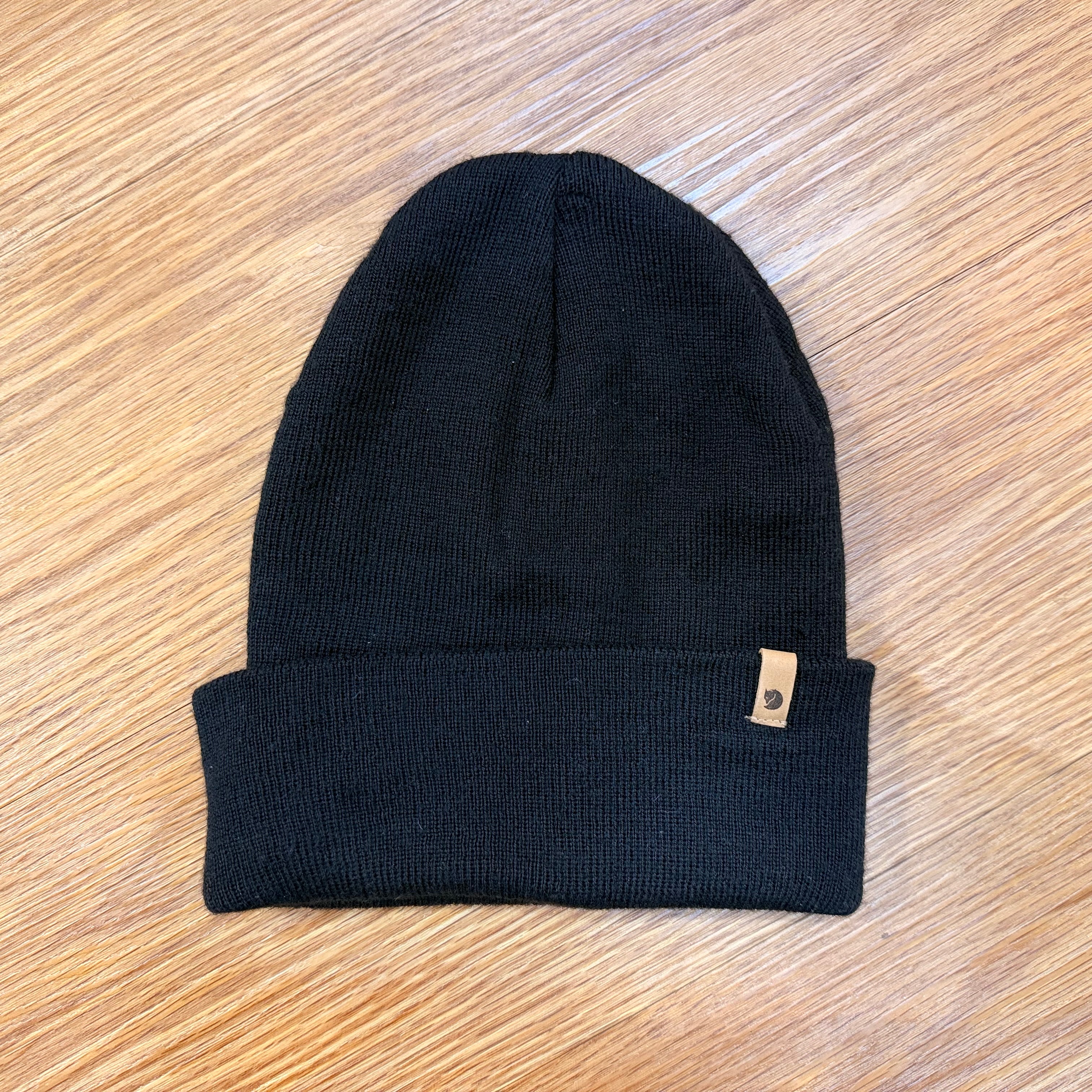 ［二手9成新］小狐狸 FR77368 Classic 針織毛帽