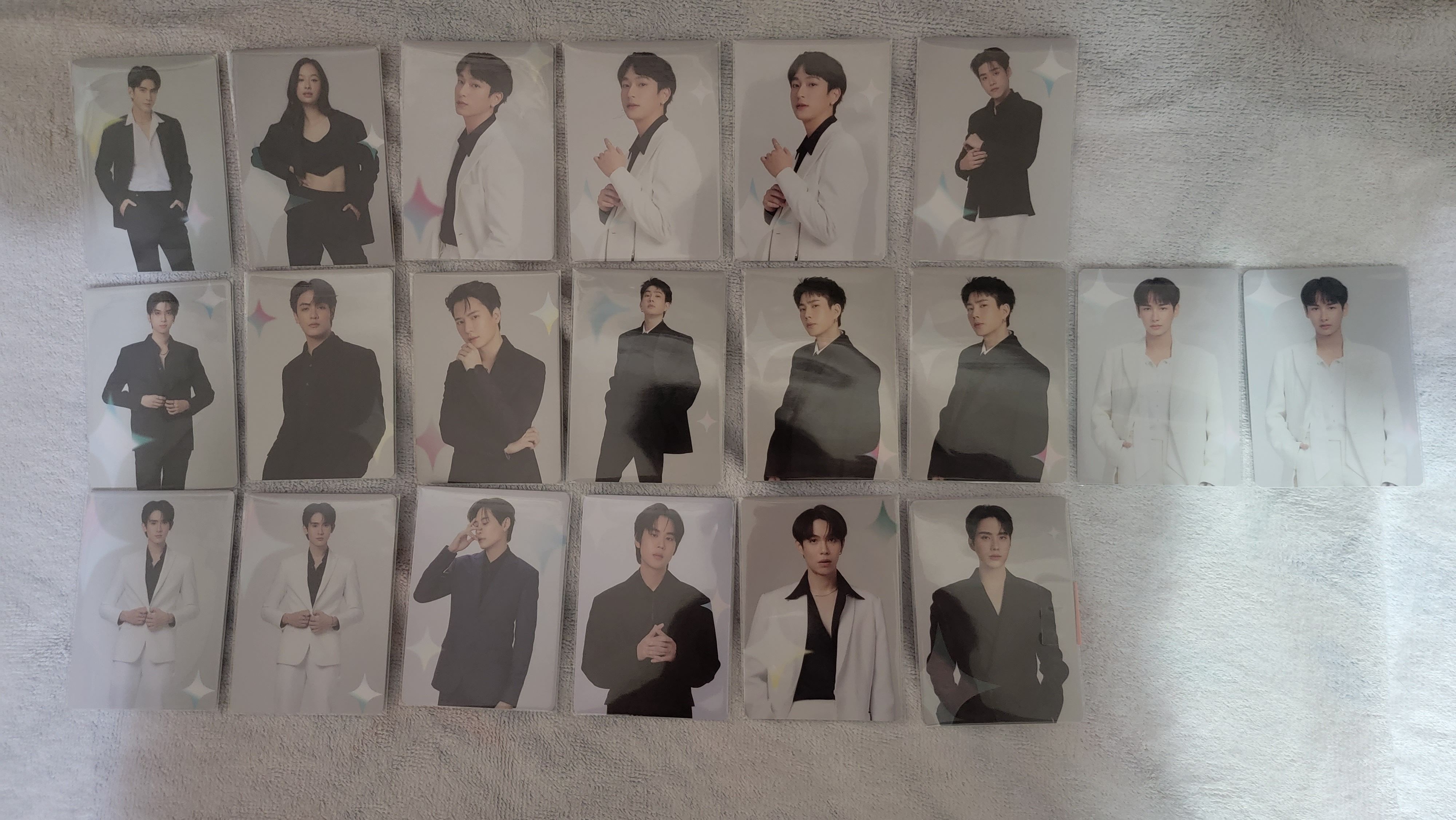 書展西裝卡（A區） 須搭一張B區卡片