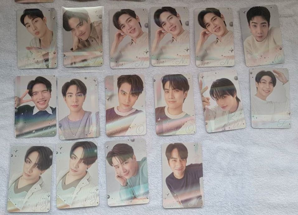 日本隨機卡（A區） 須搭一張B區卡片