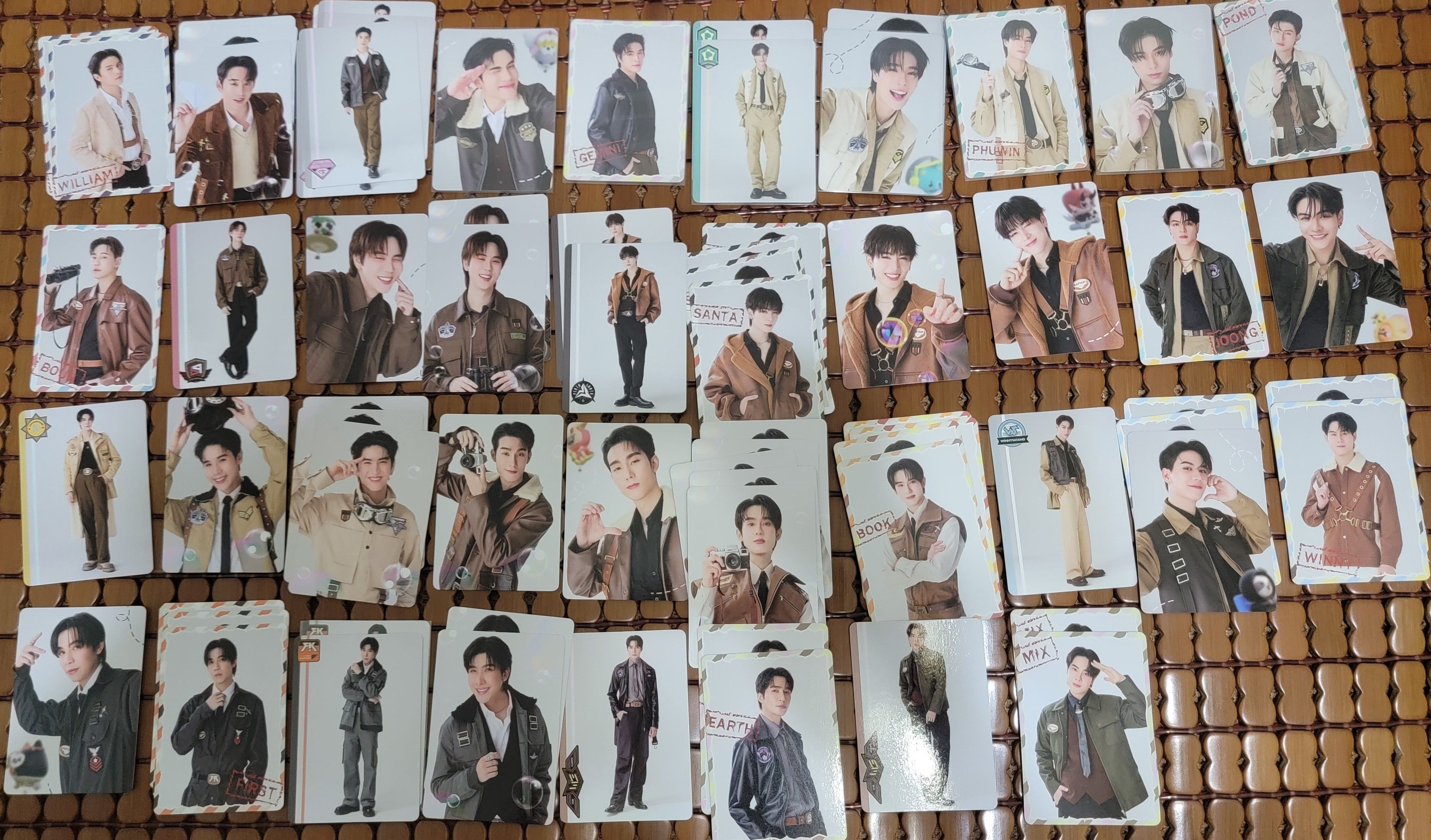 LOL 隨機卡 （A）區綁其他LOL卡任一，不可綁同為（A）區