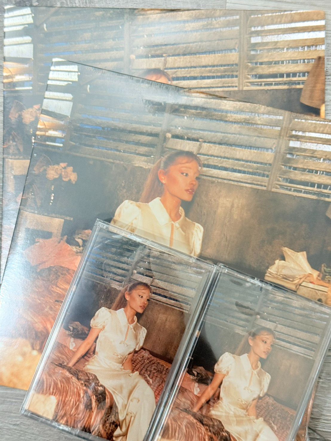 Ariana Grande - twilight zone