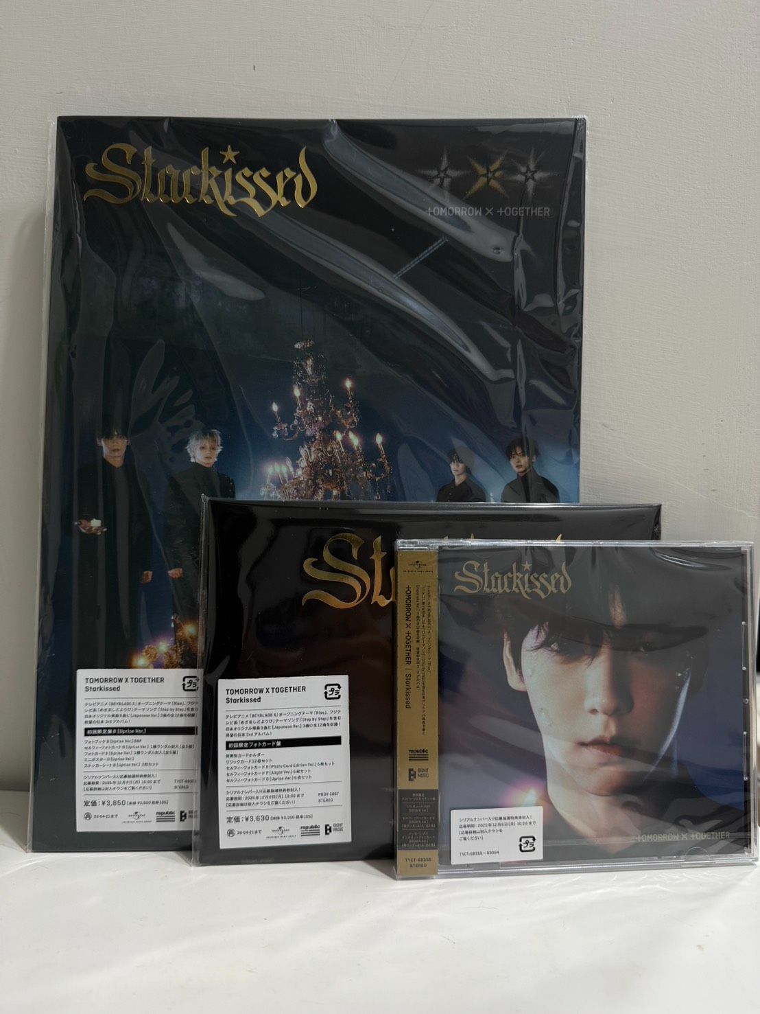 TOMORROW X TOGETHER - Starkissed