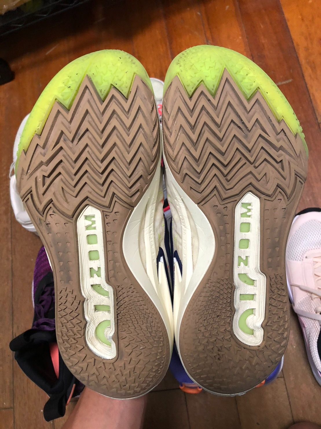 us9 .5 Nike Air Zoom G.T. Cut 2 小丑