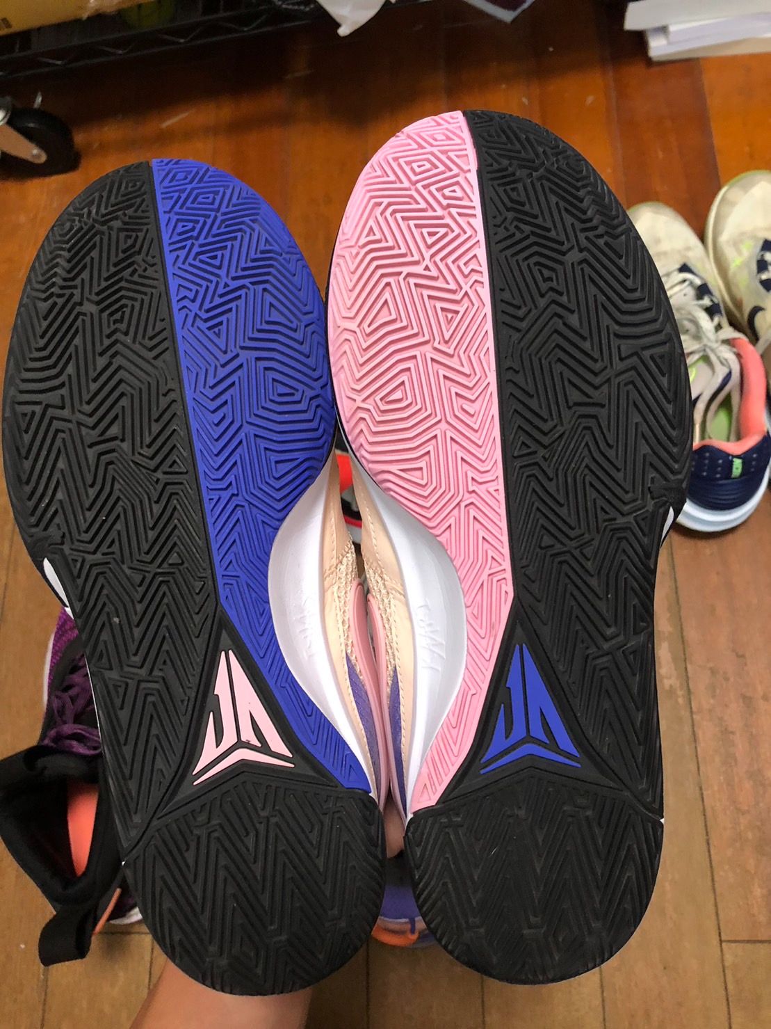 us9.5 Nike 籃球鞋JA 1 EP  全新