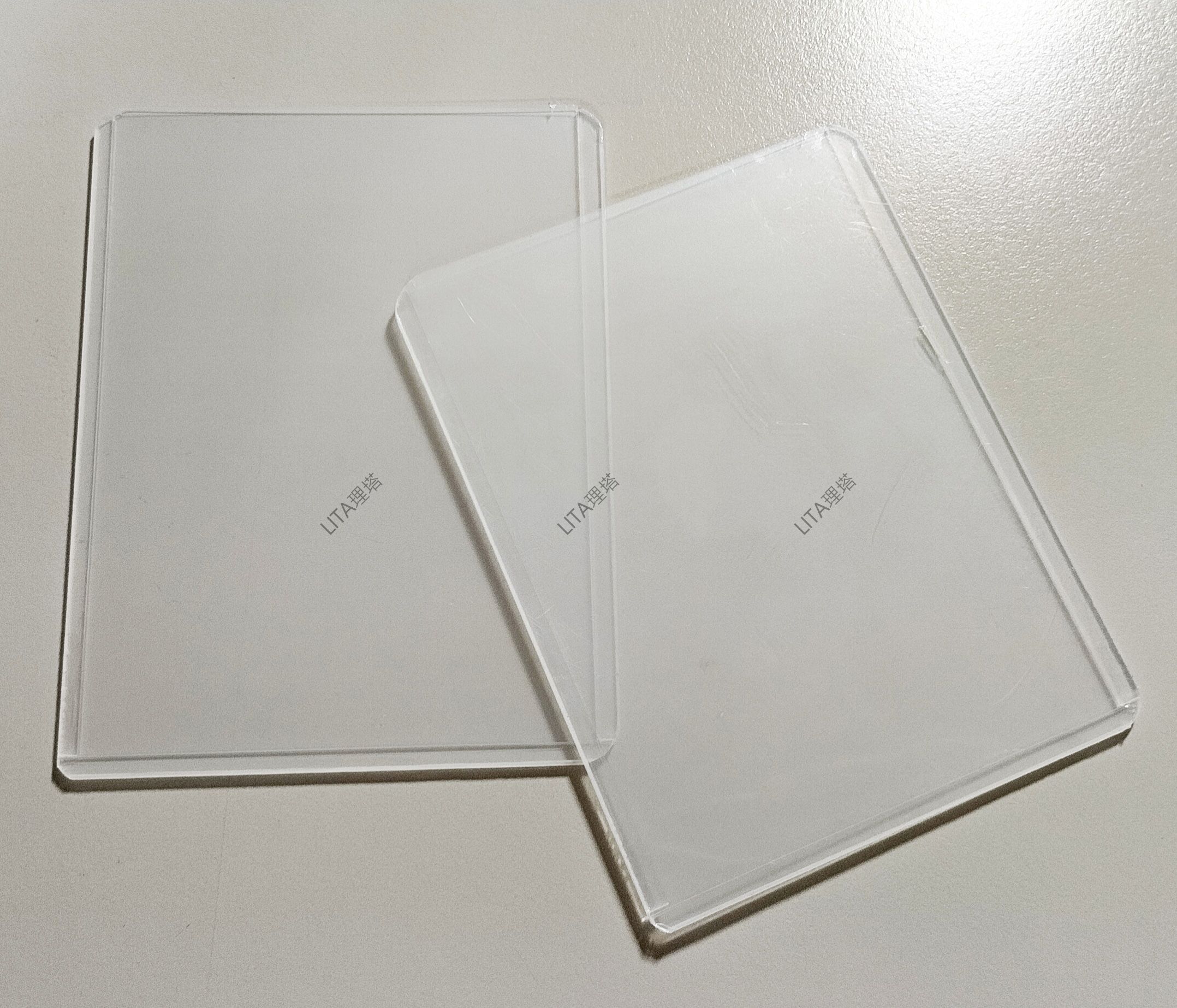 【卡套】透明硬卡套（有保護膜）