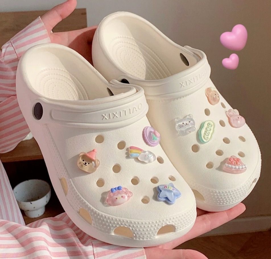 踩屎感防滑洞洞鞋