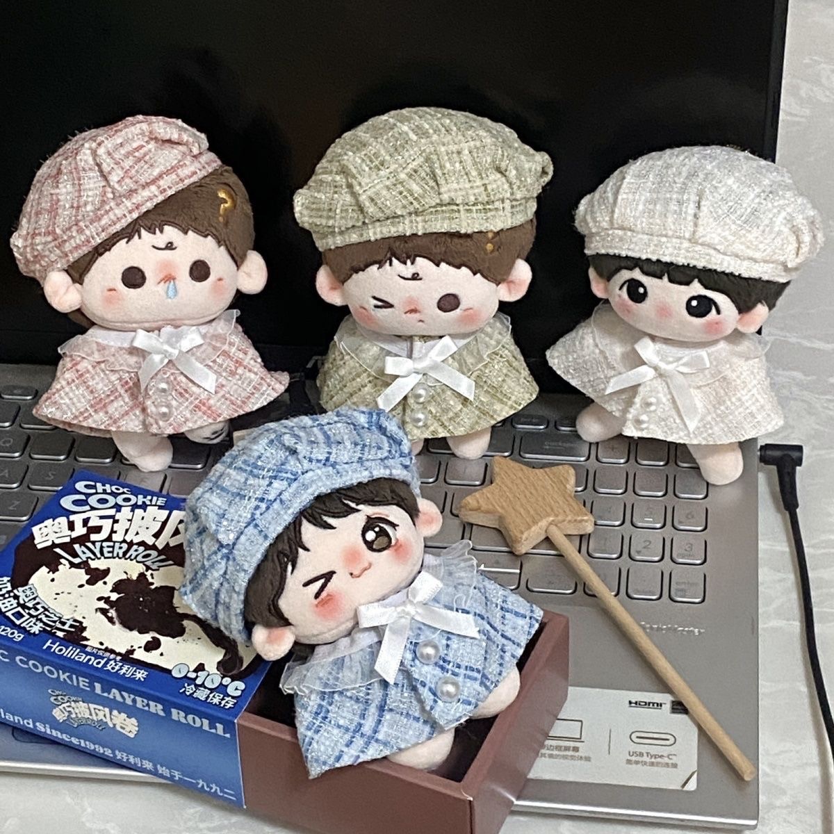 《全新》10cm 小香風套裝 2點 （帽子+斗篷）