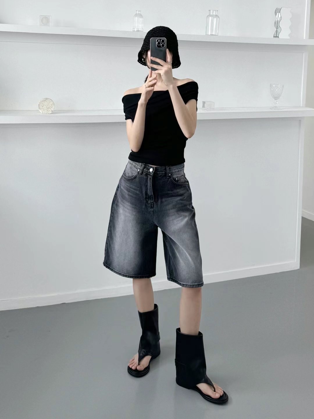 女裝❤️K5030韓國黑刷色牛仔五分褲（現貨）