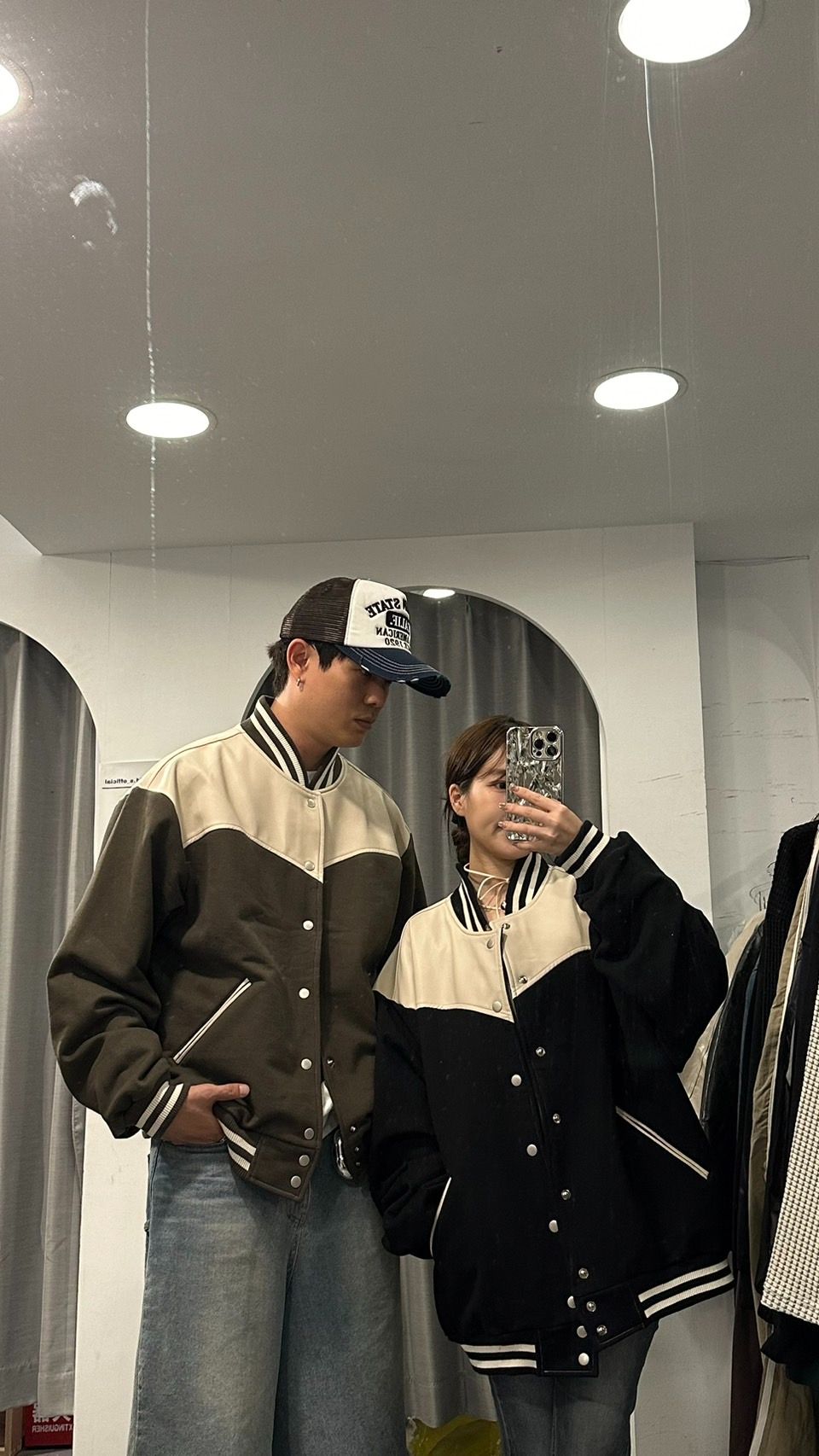 男裝💙K410016韓國拚色條紋領棒球外套