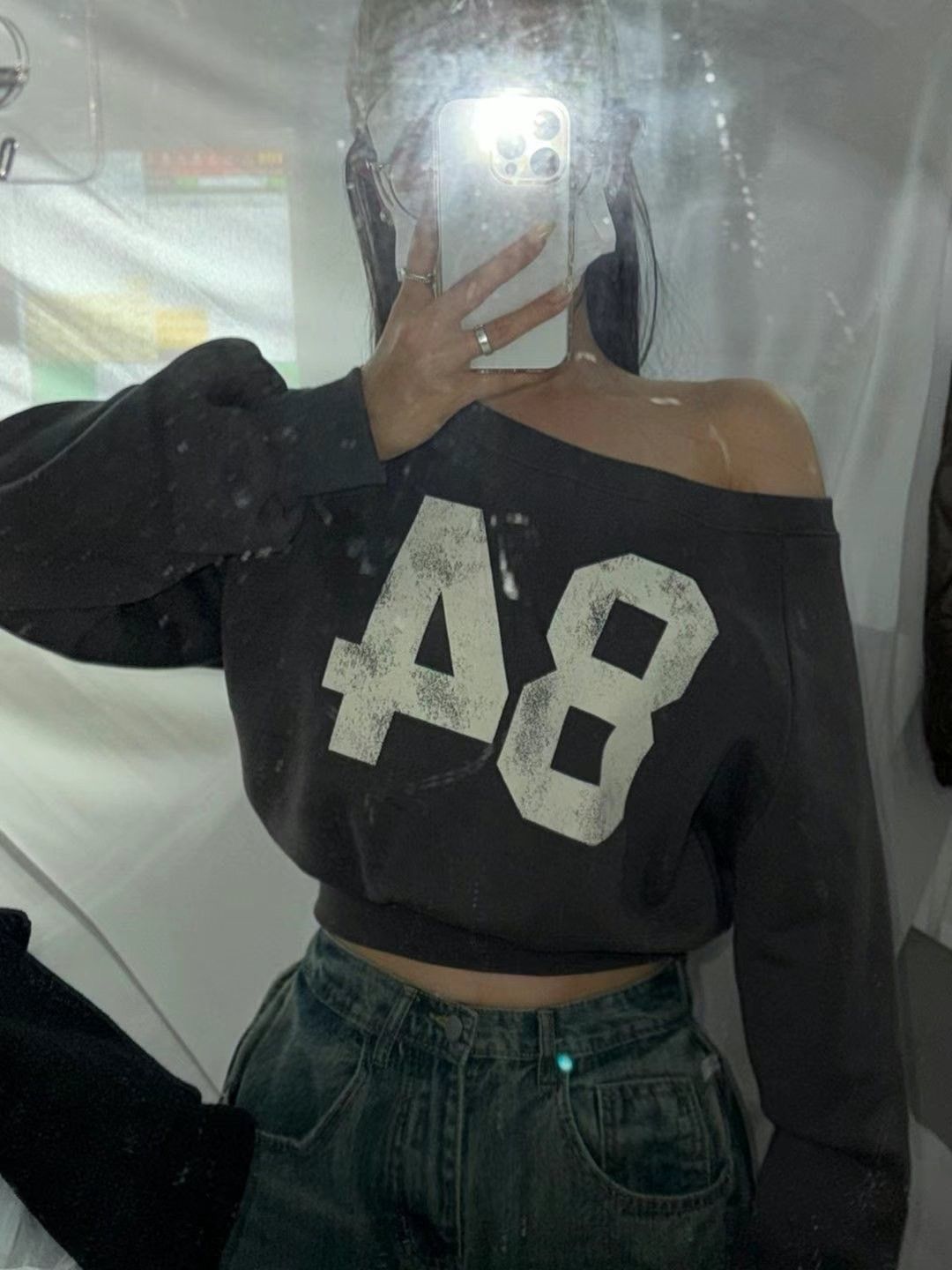 女裝❤️K412083韓國84短版斜肩衛衣
