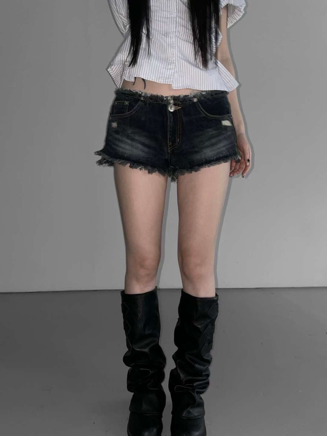 女裝❤️K572818韓國小開岔毛邊低腰短褲