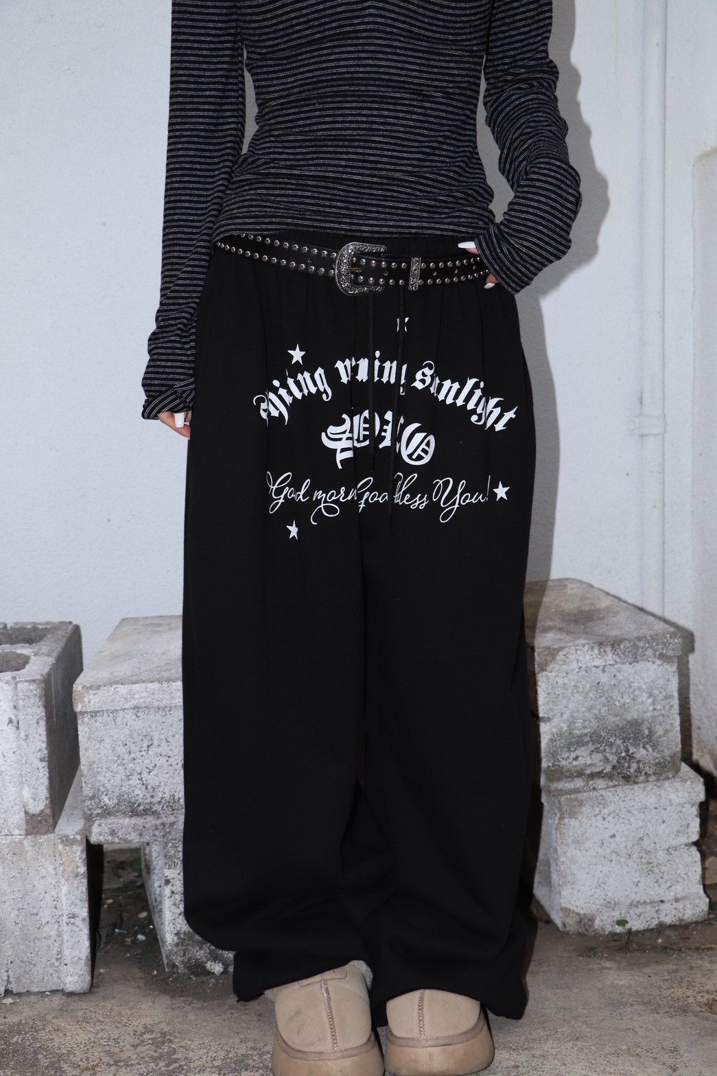 女裝❤️K572805韓國連線款歌德文字棉褲（現貨）