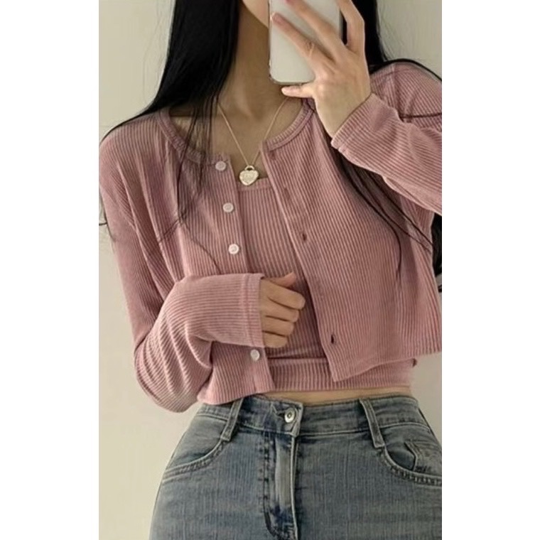 ￼現貨售完不補ෆ🏷ʏᴜɴᴀ’s ·韓國代購🇰🇷氣質兩件式針織外套小背心set