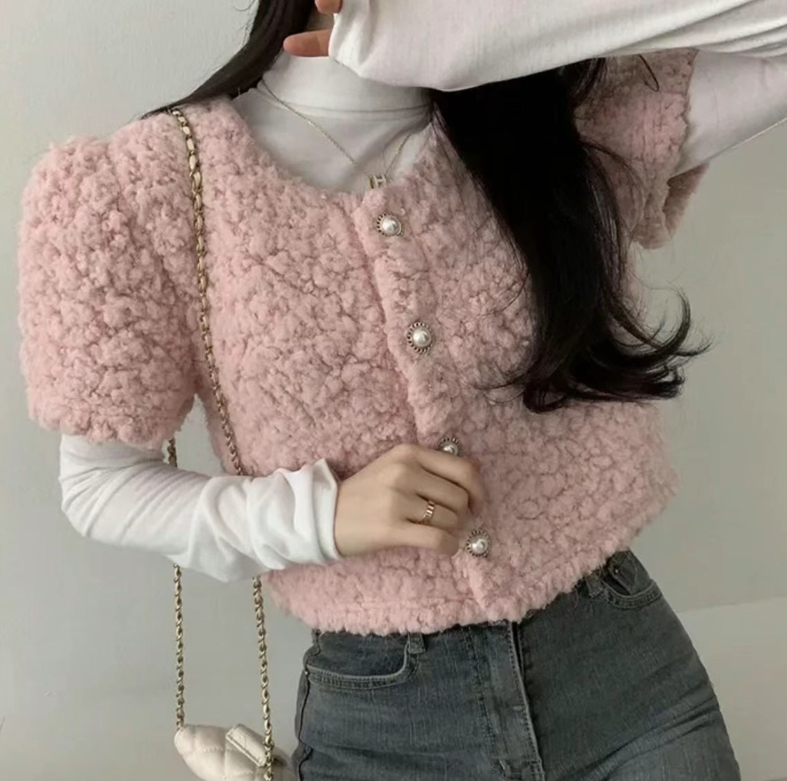 ￼🏷ʏᴜɴᴀ’s ·韓國代購🇰🇷韓系百搭羊羔毛短袖上衣 2colors