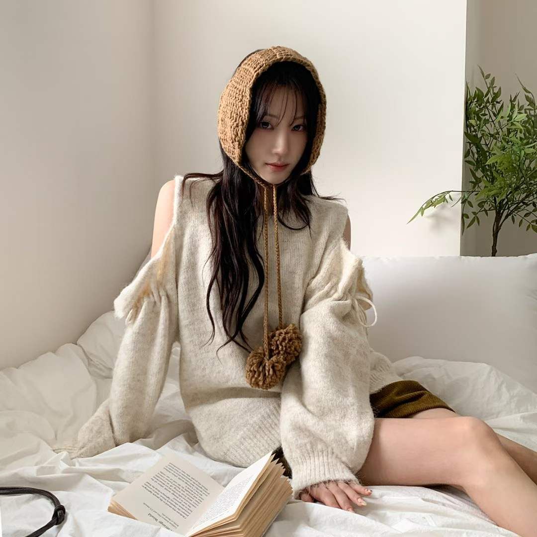 🏷ʏᴜɴᴀ’s ·正韓代購🇰🇷風丘柔光🫧綁帶開肩針織長袖上衣