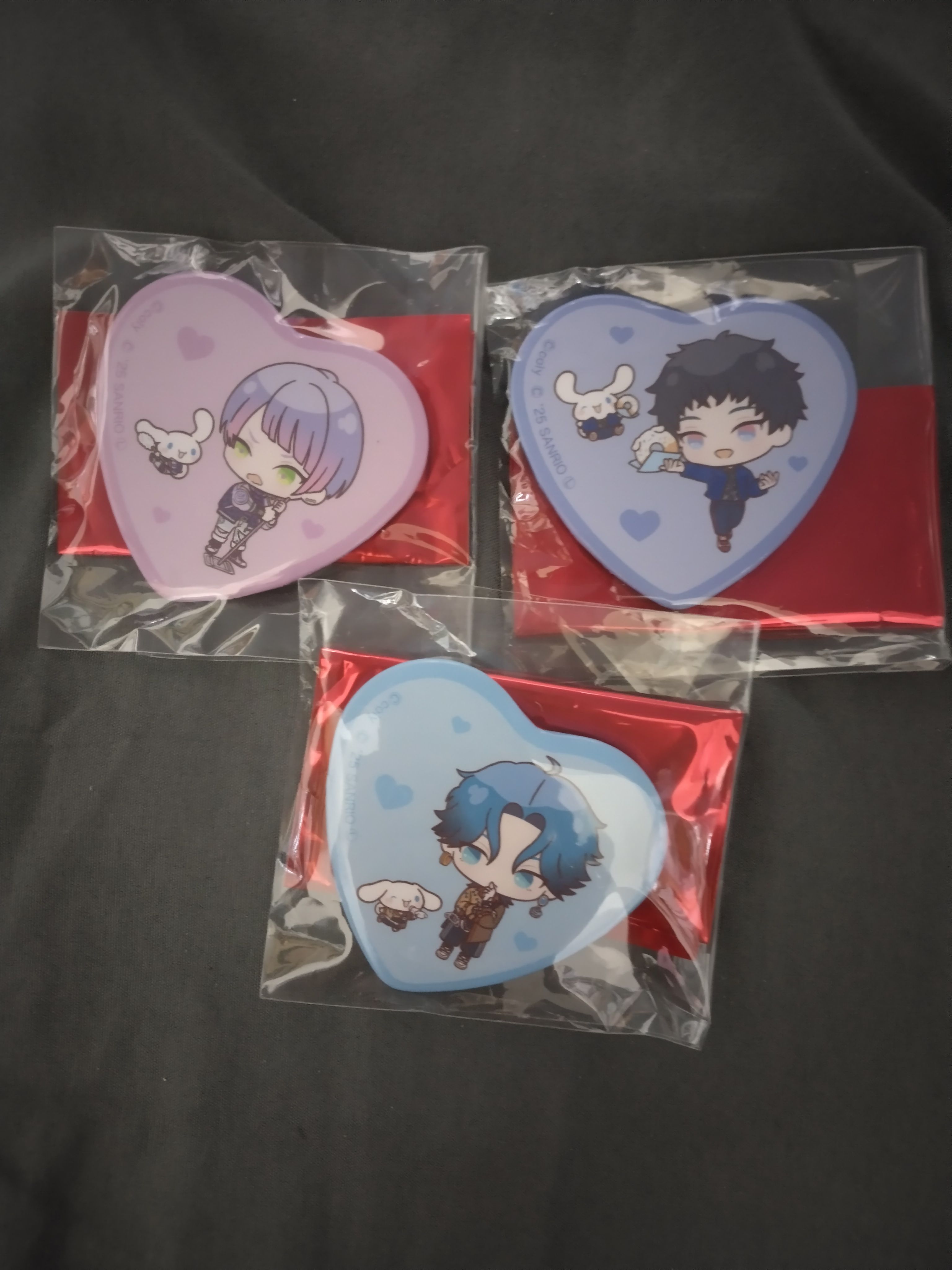 三麗鷗合作徽章