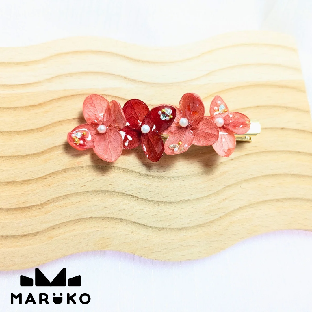 酒紅色永生繡球花髮夾｜髮飾｜文創｜手作 | 永生花【MARUKO丸玩手作】