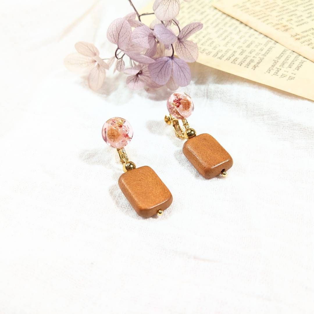 【訂製】春之森耳環 | 木頭、繡球花、滿天星 |一對【MARUKO丸玩手作】