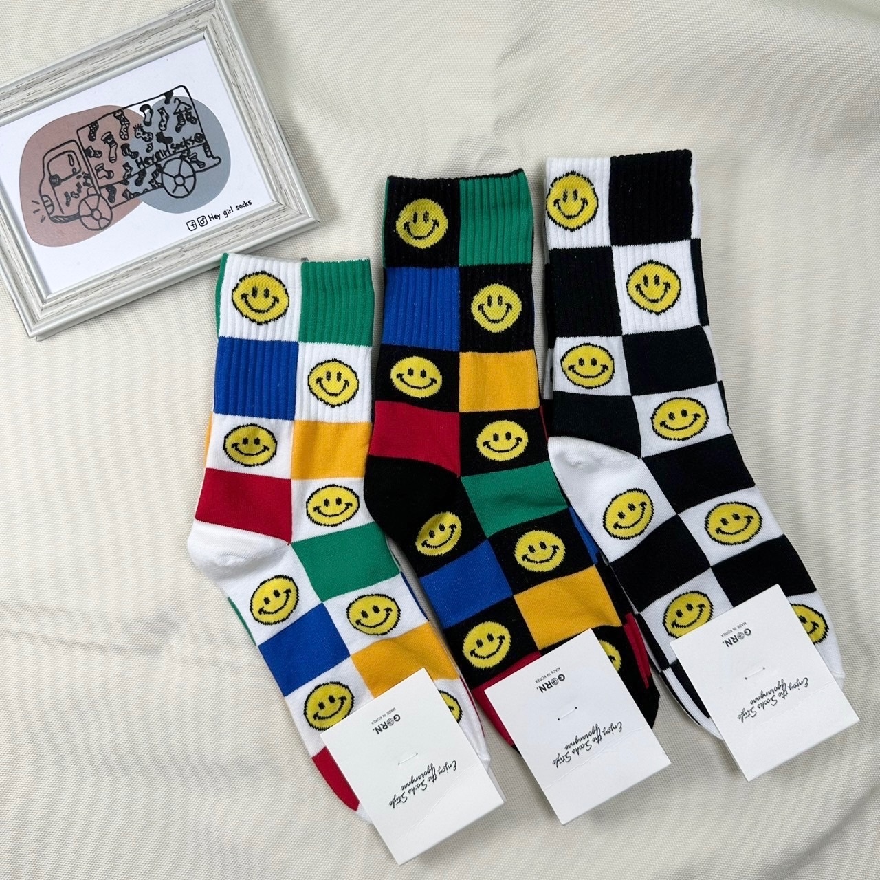 格紋微笑襪子 微笑 smile 韓國襪子 長襪 襪襪 襪 韓國製 韓襪 Heygirlsocks襪子車