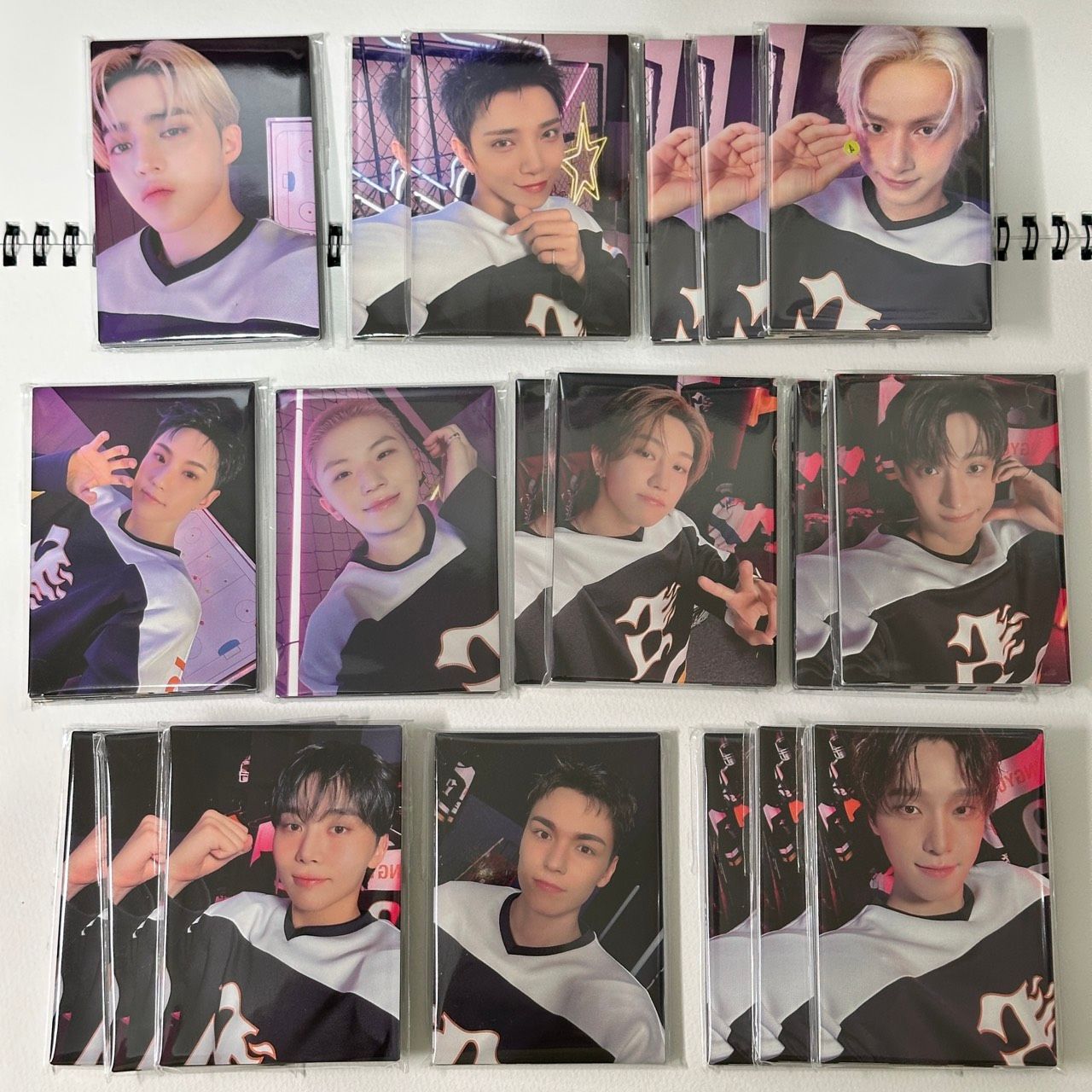 2025 HOME卡包卡🌟整套8張（官拍7張+自拍1張）