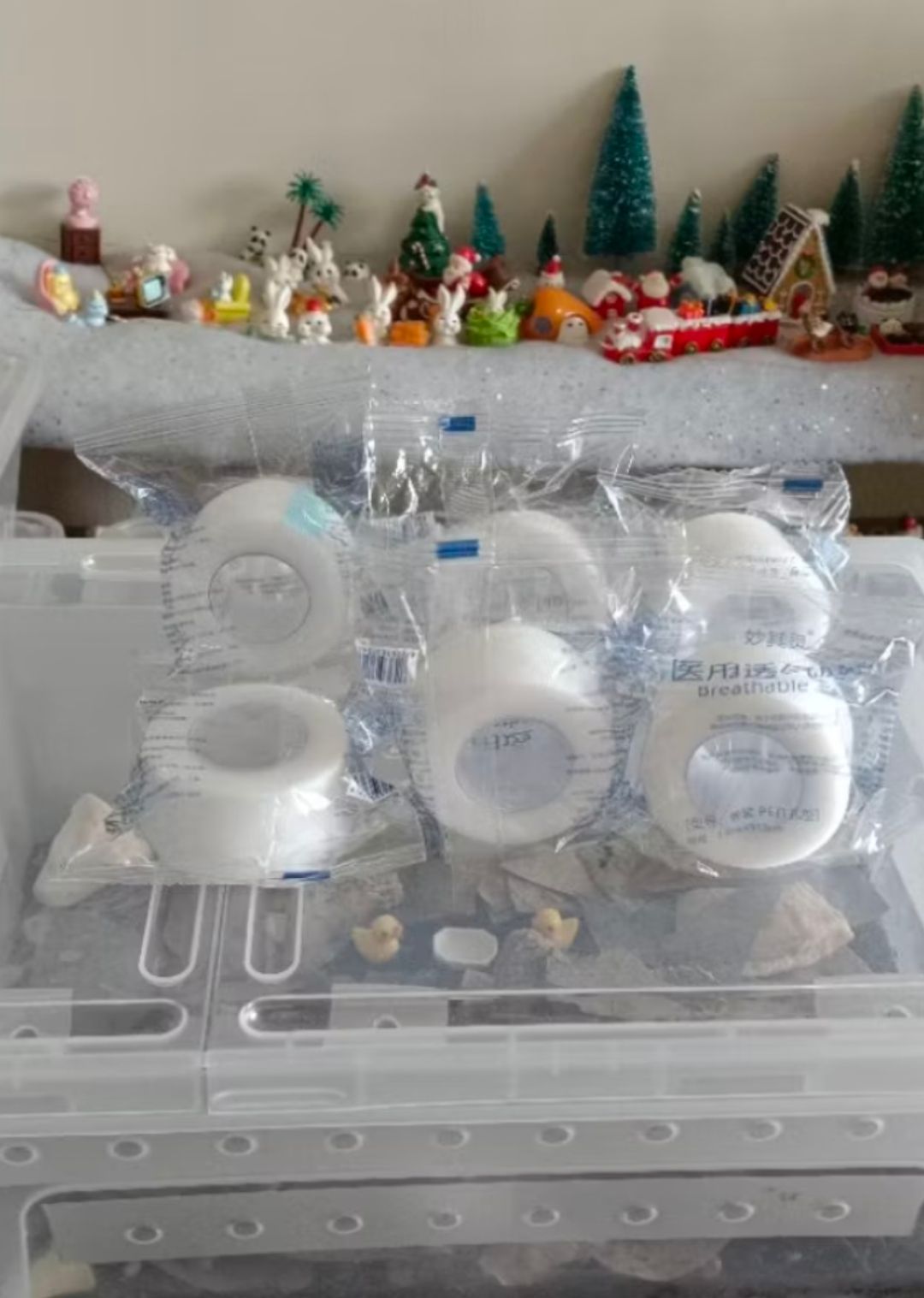 寬型透氣膠帶一個