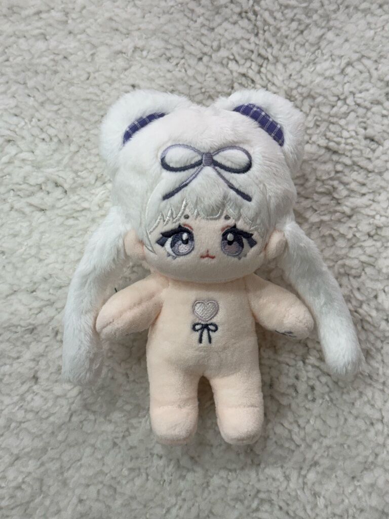 小初雪 10cm （有穿衣痕未外出）