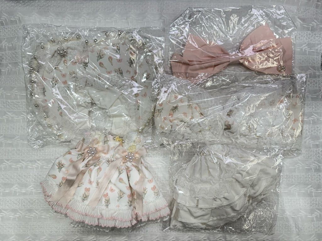 [20cm]（粉色系娃衣組出）兔兔之酥 雲間花房、花園茶話會、花朵裙撐等
