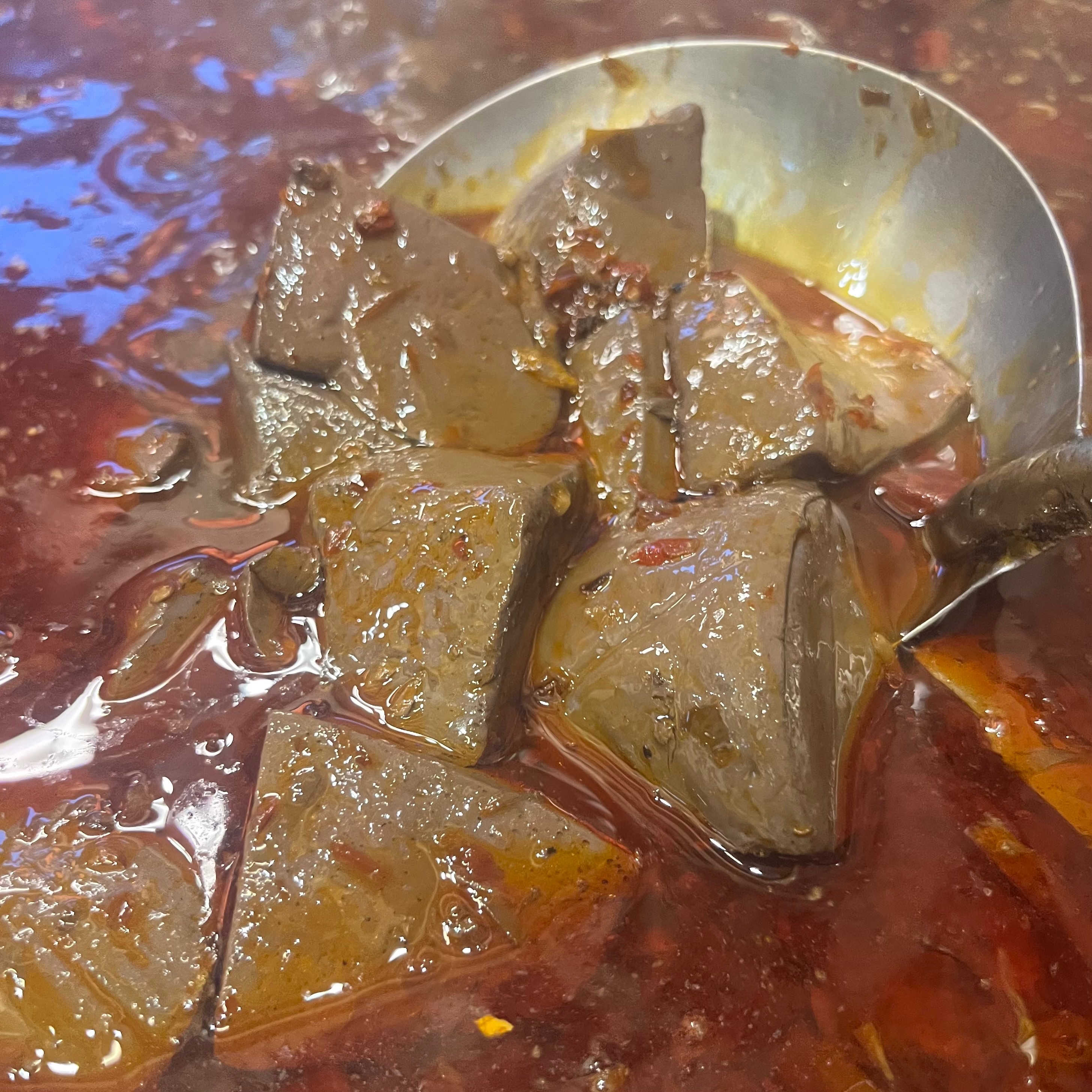 招牌麻辣嫩鴨血