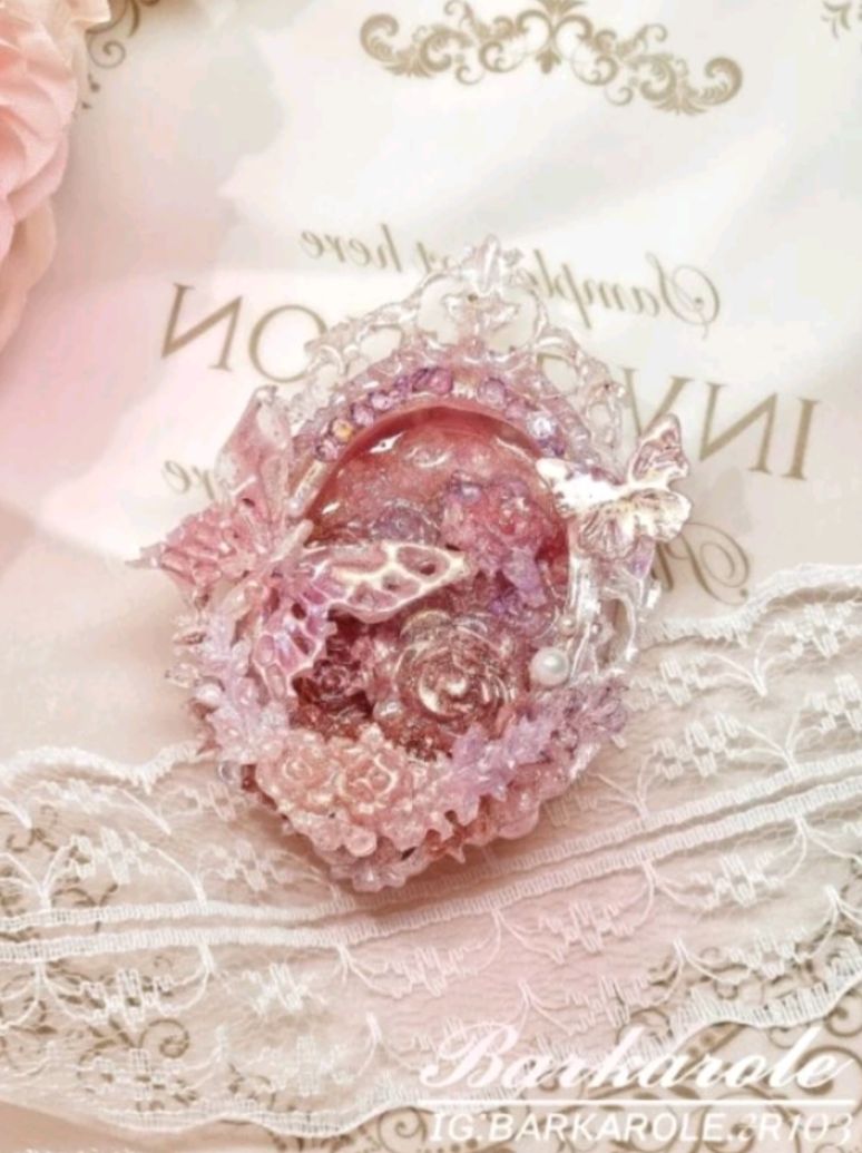 〔Barkarole🥀〕預購 [芬璃希夢系列-花靈仙境]  手工滴膠流沙吊飾  ｜heart shaker、收藏、送禮