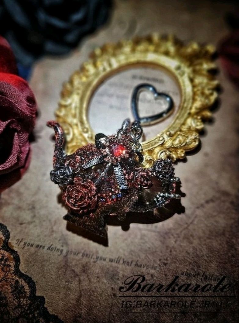 〔Barkarole🥀〕預購 緋戀之調🥀  手工滴膠流沙吊飾  ｜收藏、送禮