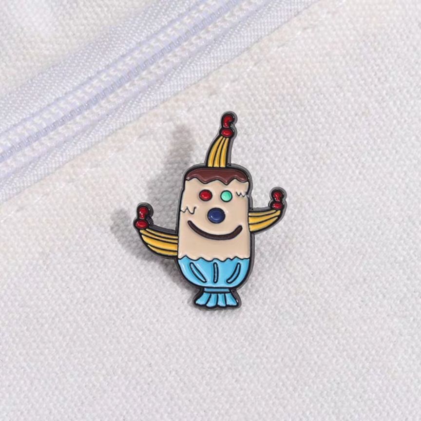 海綿寶寶同款 三層傻瓜蛋莓果聖代胸針！