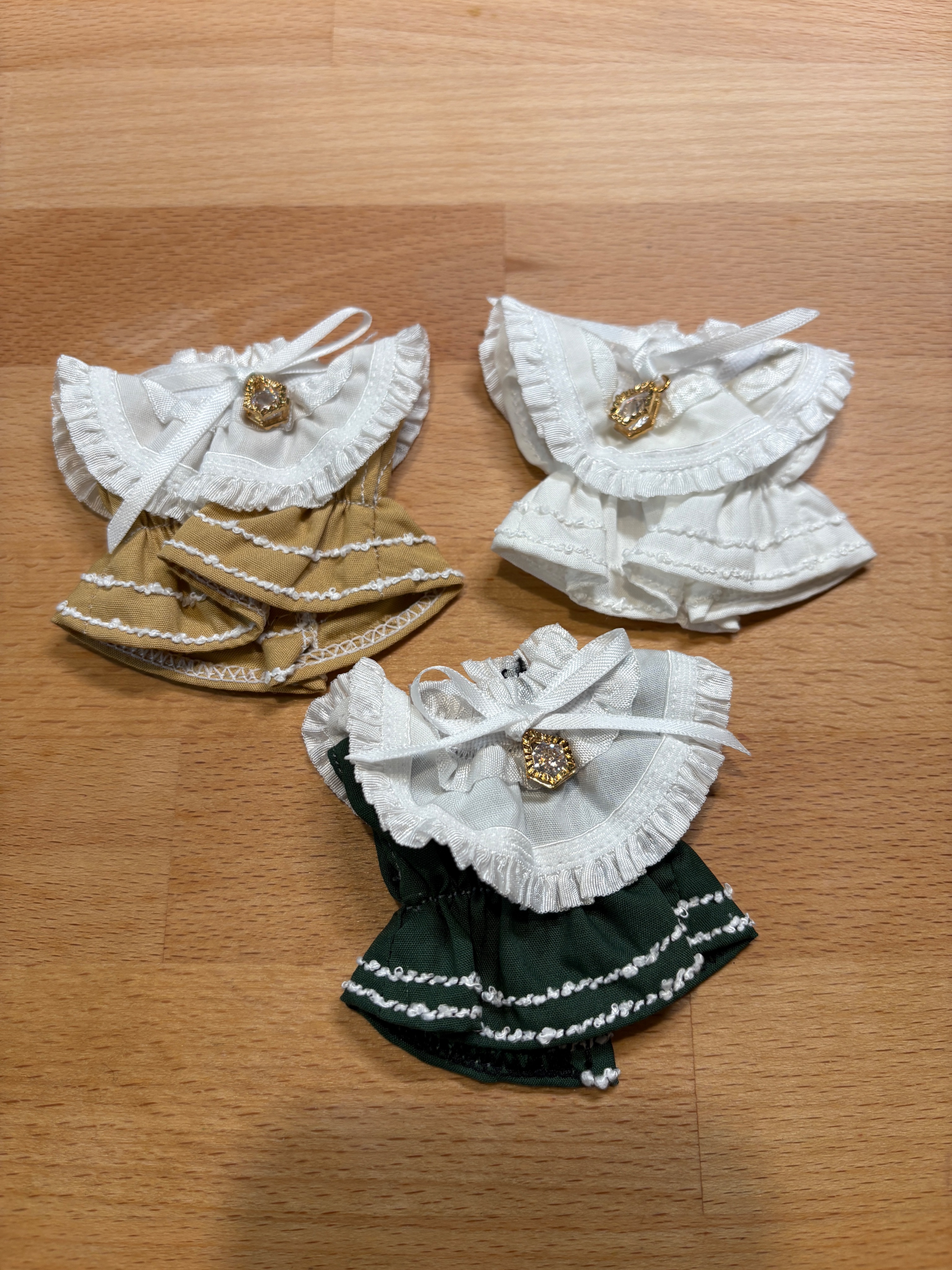 10cm 娃衣 ①（裙子類）