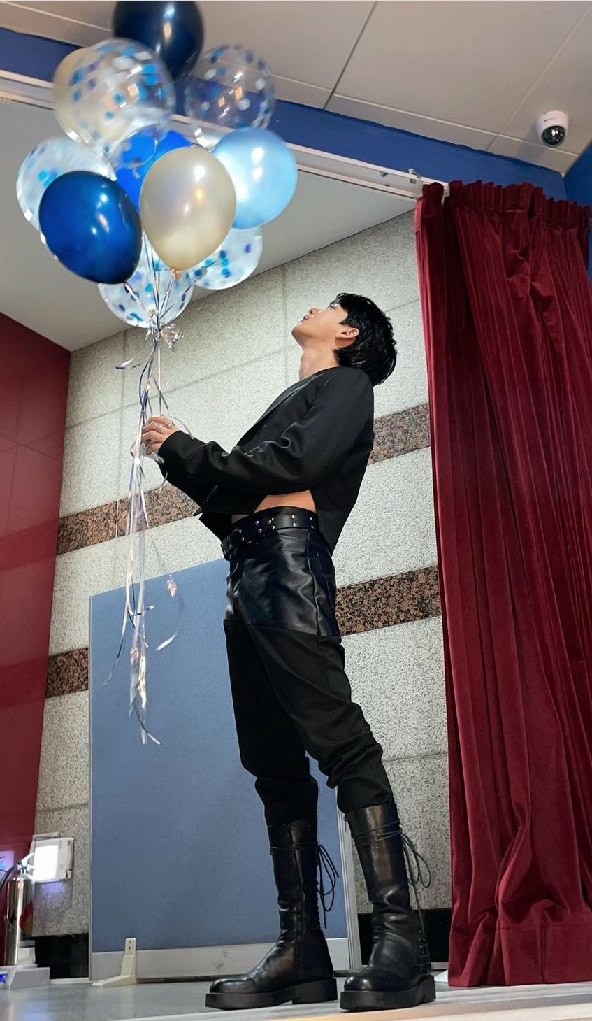 金丙周 複數小卡/周邊