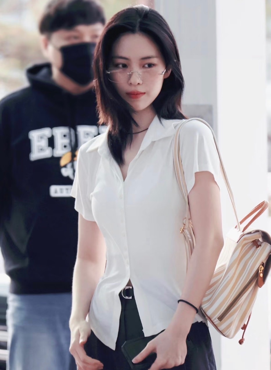 Itzy 留真同款🇰🇷AVANDRESS Sopy Collar Short