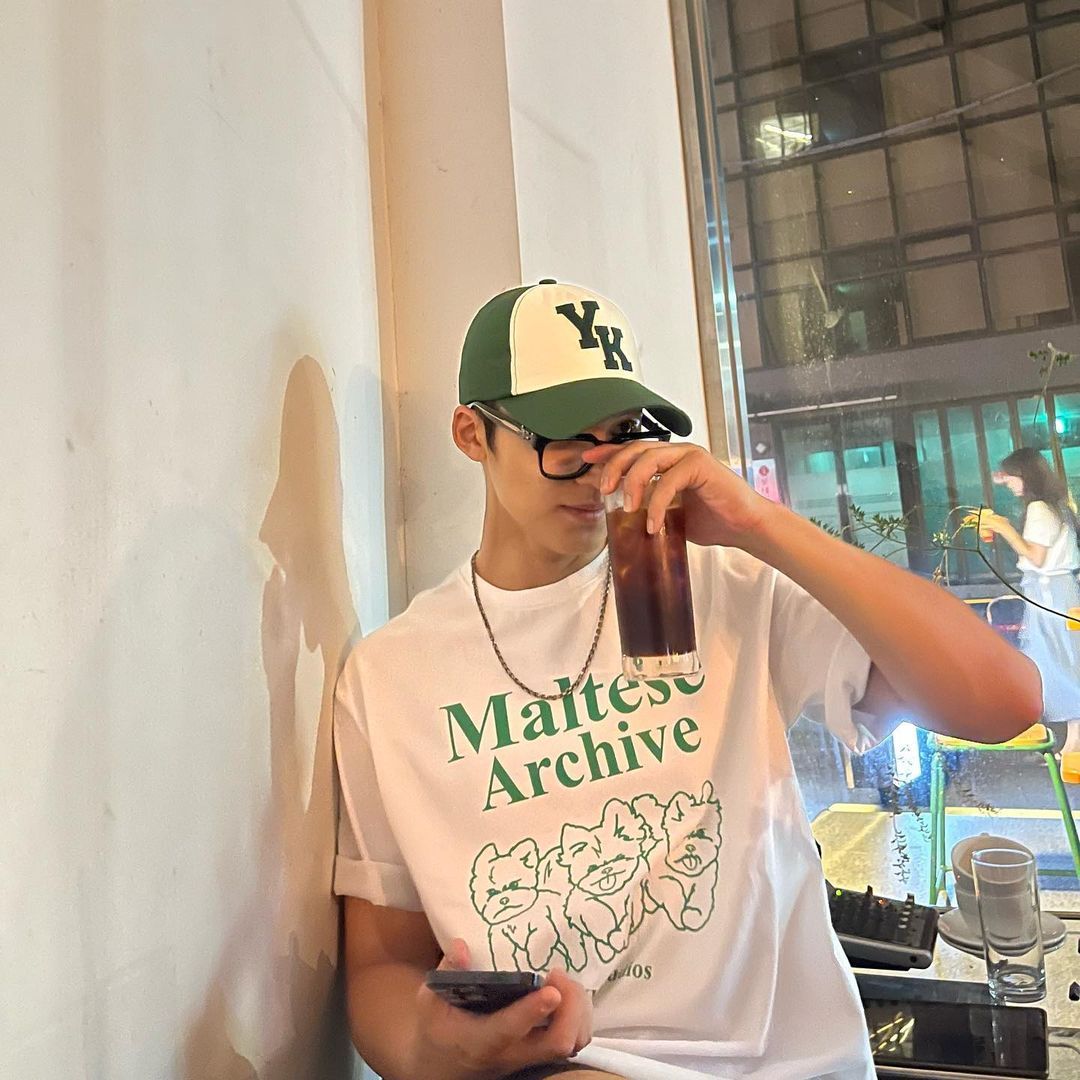 Waikei 線條版奔跑馬爾濟斯 珉奎同款