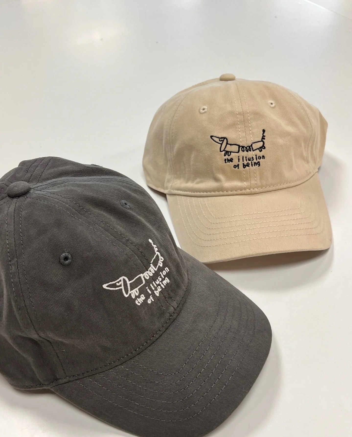 臘腸狗刺繡棒球帽