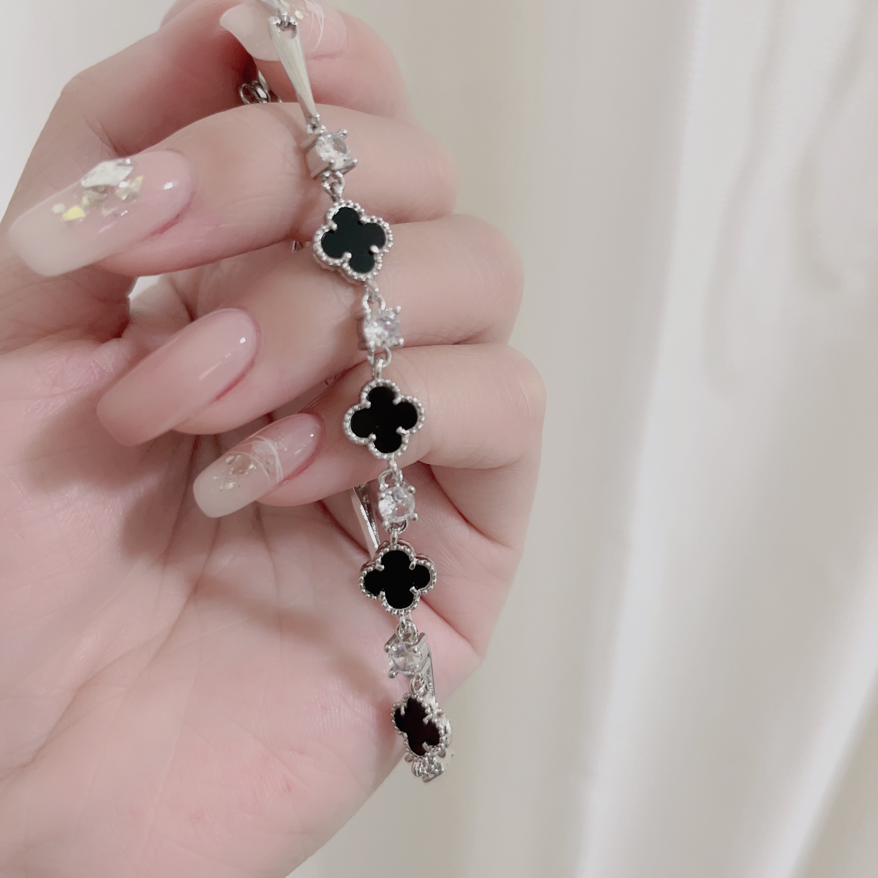 好運加倍✨黑瑪瑙幸運草手鍊✨純銀飾品/925純銀/黑瑪瑙手鍊/舒緩壓力/黑瑪瑙飾品/幸運草飾品/輕奢飾品/女生手鍊/平價