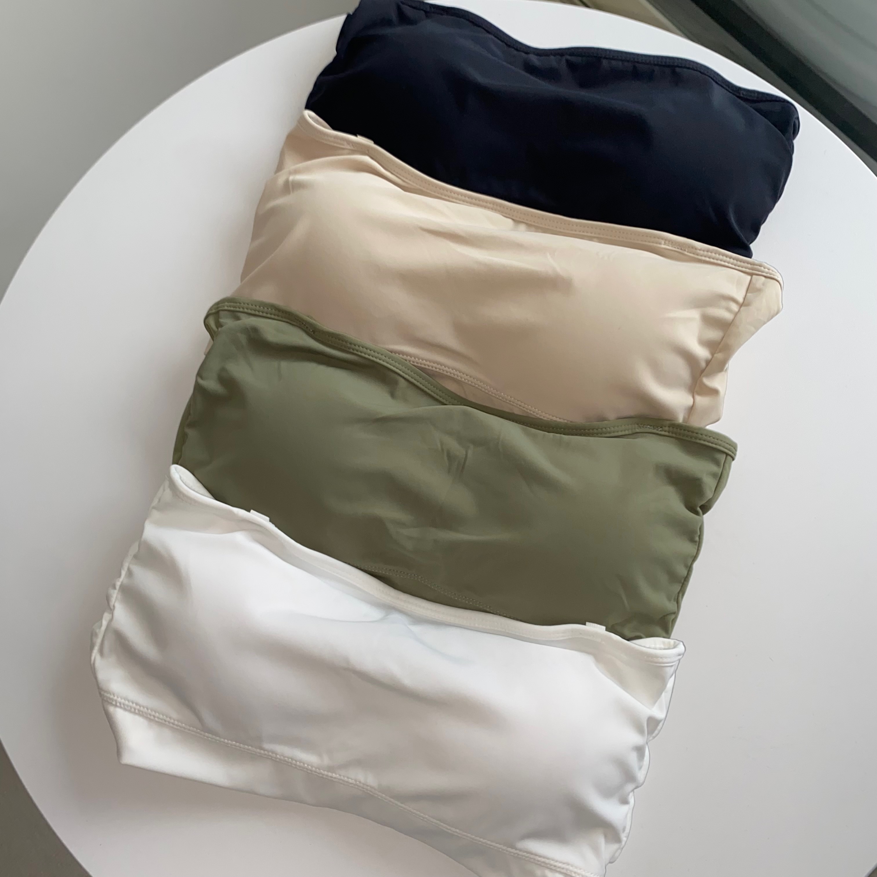 內搭必備 絕不跑杯平口簡約後排釦bra *4色